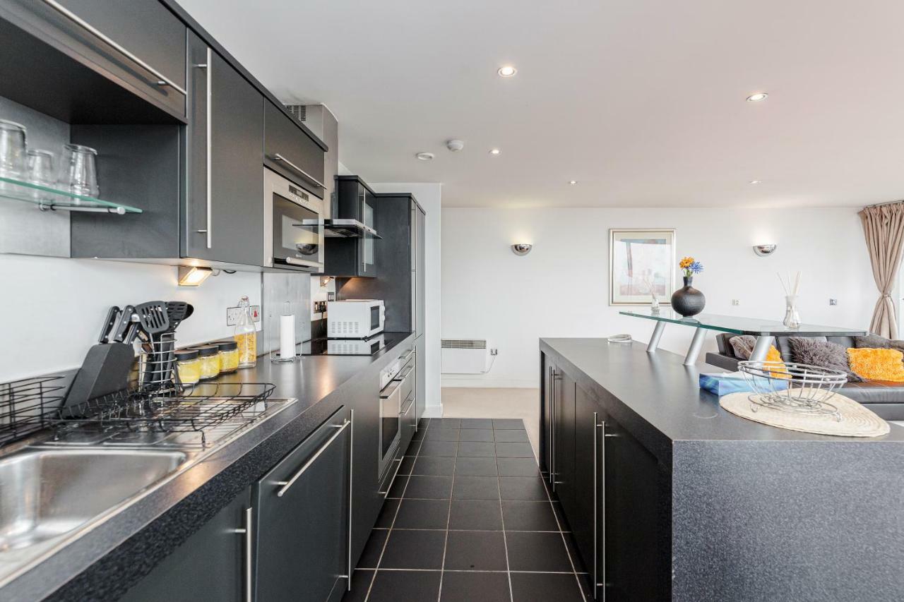 Premium Excel 3 & 2 Bedrooms London Exteriör bild